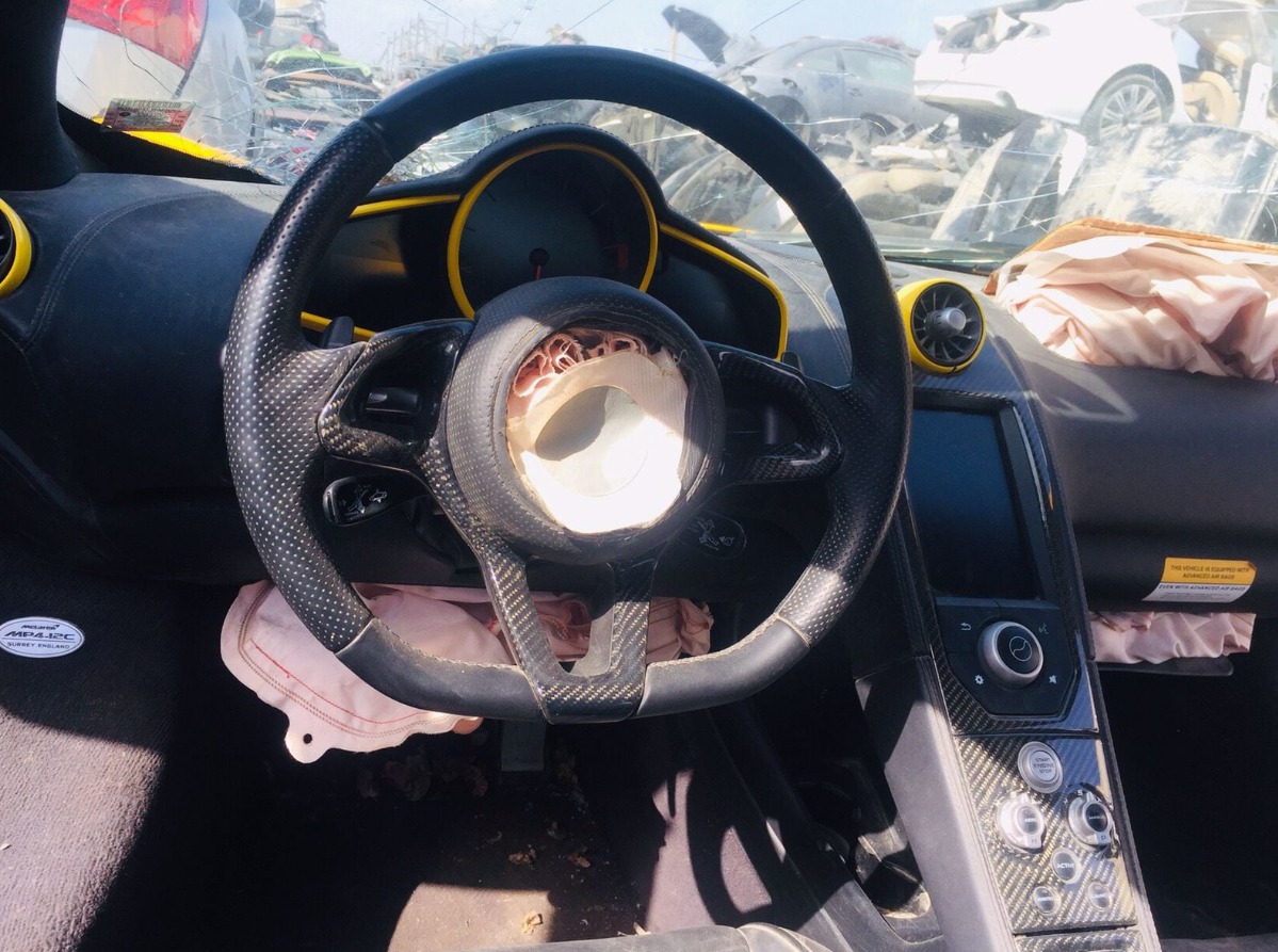 McLaren MP4-12C Spider used body parts