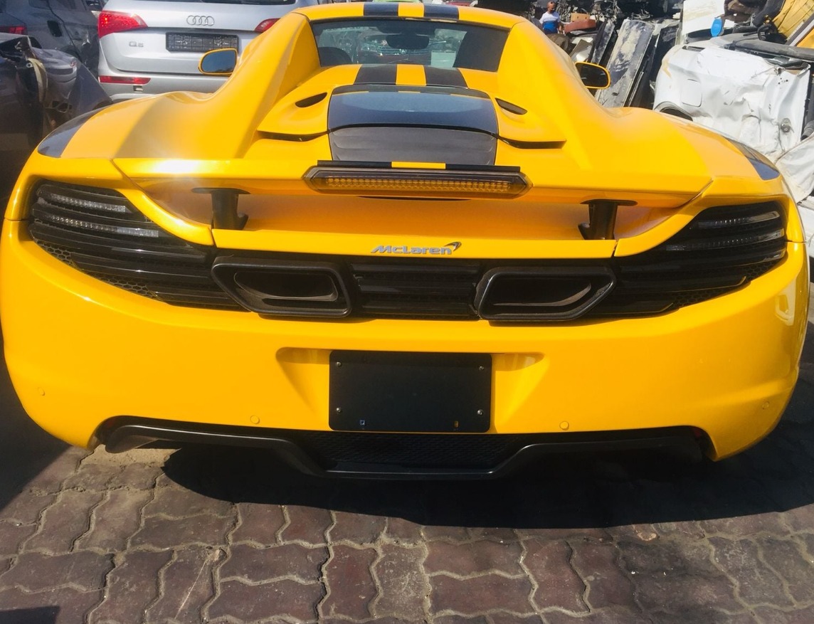 McLaren MP4-12C Spider used body parts
