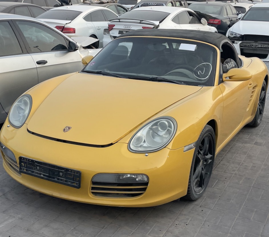 Used Luxury Auto Body Parts from Dubai