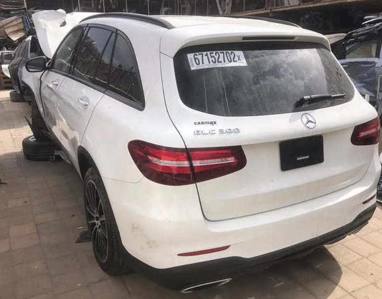 Used Mercedes GLC 300 body parts